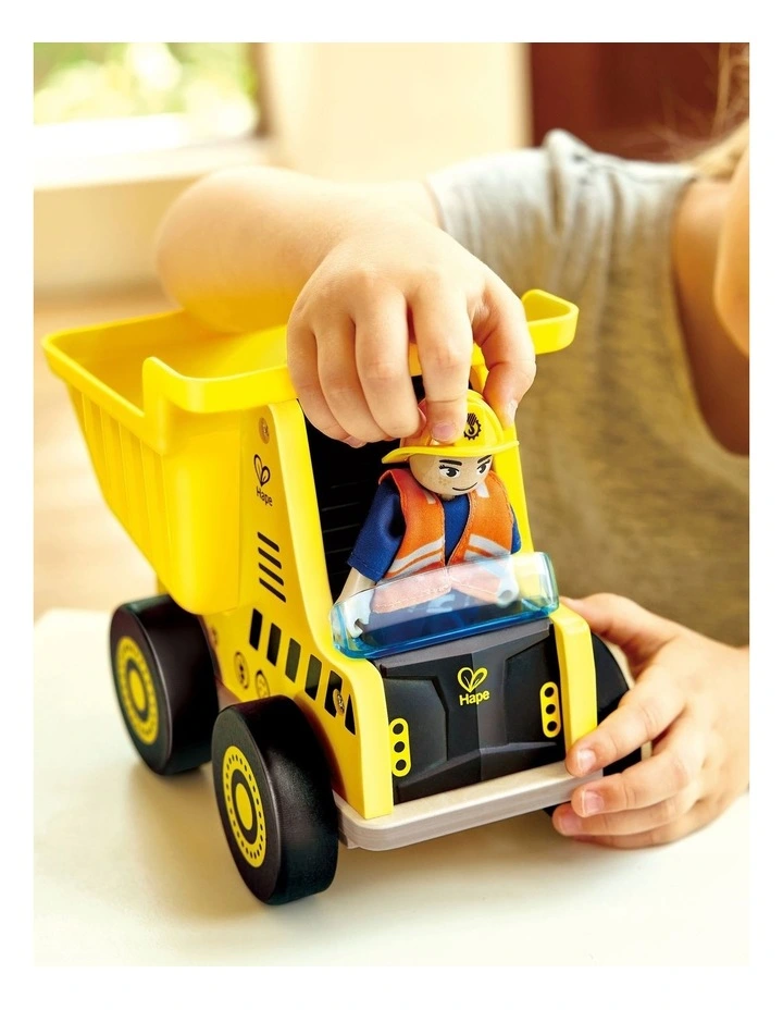 Hauler Dump Truck image 4