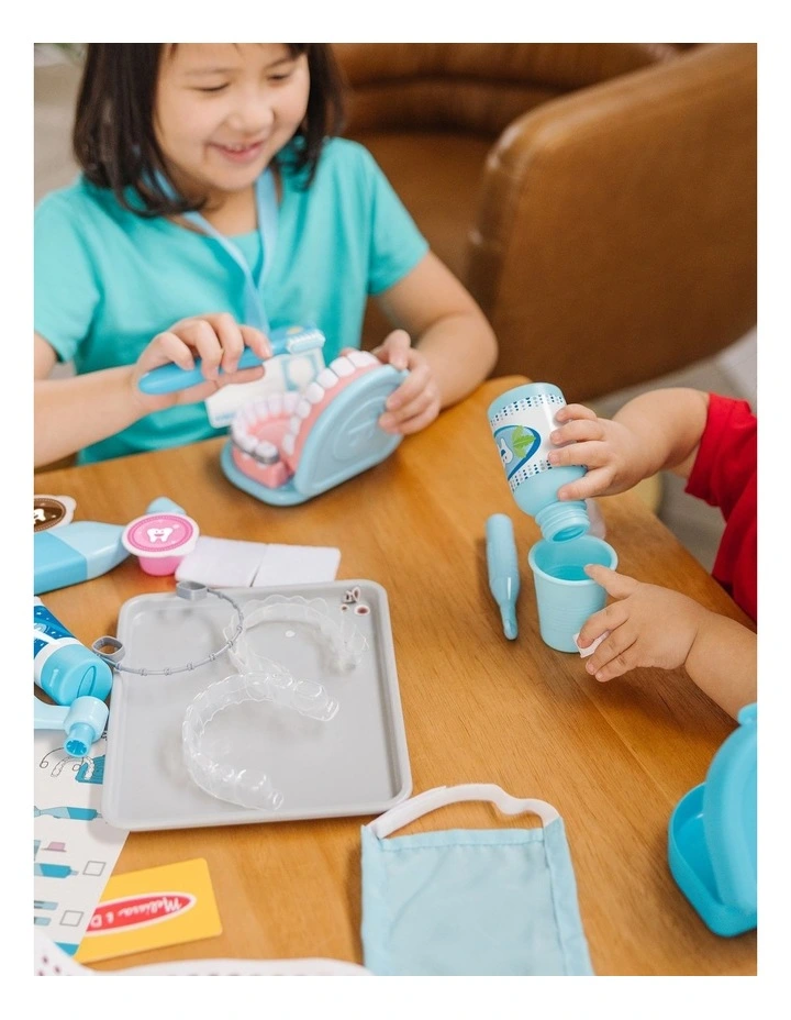 Super Smile Dentist Playset image 3