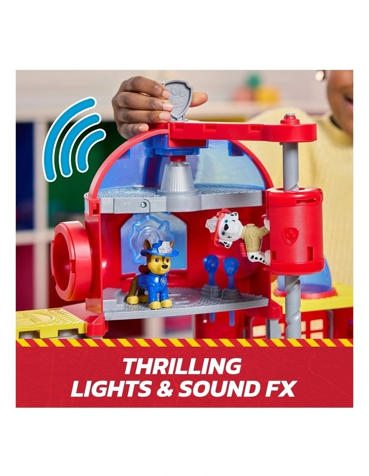 Deluxe Fire Station Playset image 3