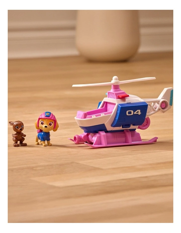 Search & Rescue Skye Helicopter image 4