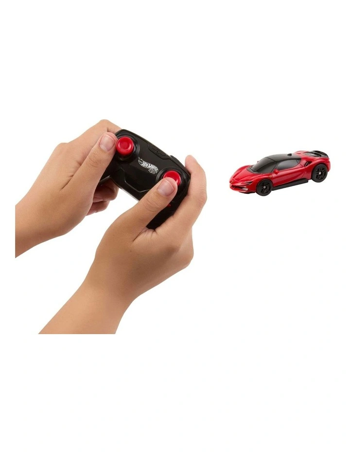 RC 1:64 Ferrari SF90 Stradale Assetto Fiorano Battery-Powered Remote-Control Car image 5
