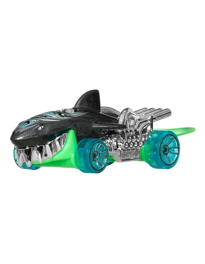 Monster Trucks Sharks vs. Dinos Multipack image 5