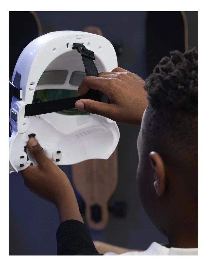 Stormtrooper Electronic Mask image 5