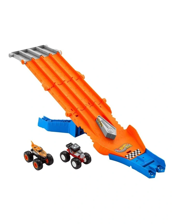 Monster Trucks Sharks vs. Dinos Racedown Destruction Track Set image 2