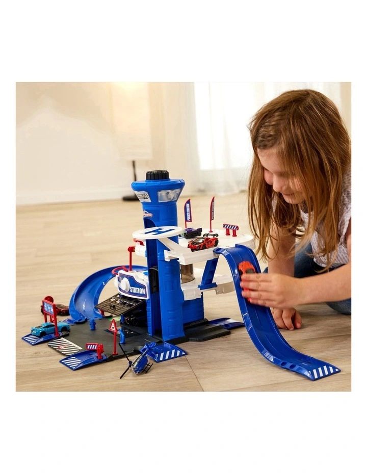 Create Police Station with Vehicle in Assorted image 2