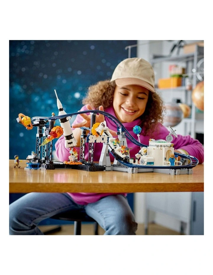 Creator Space Roller Coaster 31142 image 3