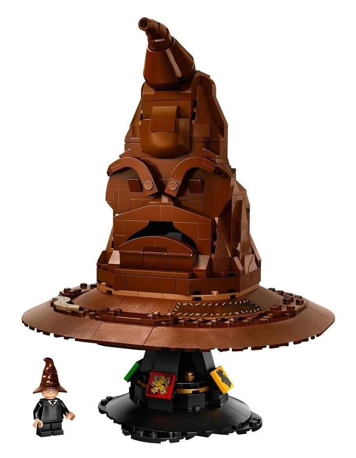 Harry Potter TM Talking Sorting Hat 76429 image 6