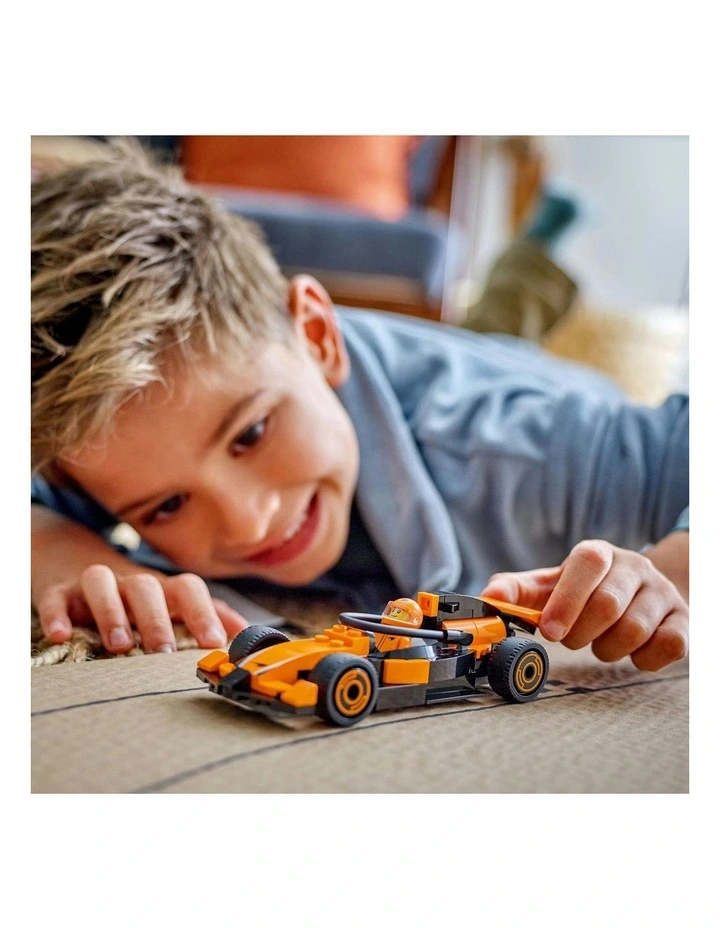 City F1 Driver With McLaren Race Car 60442 Set image 3