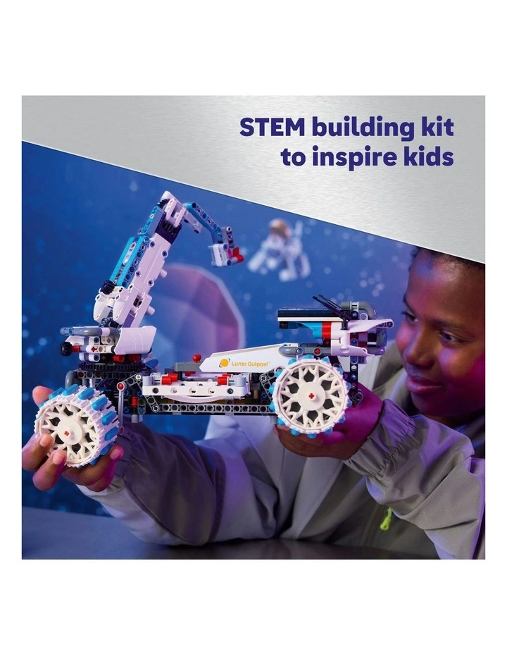 Technic Lunar Outpost Moon Rover Space Vehicle 42211 image 4