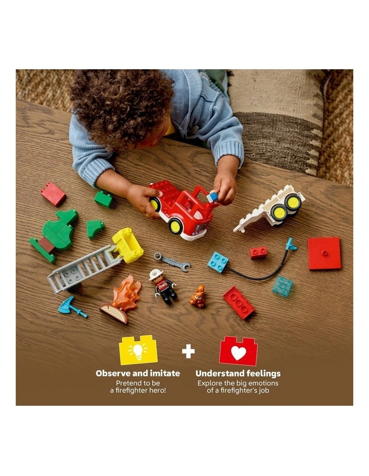 Duplo Town Fire Engine With Hose And Firefighter 10473 image 3