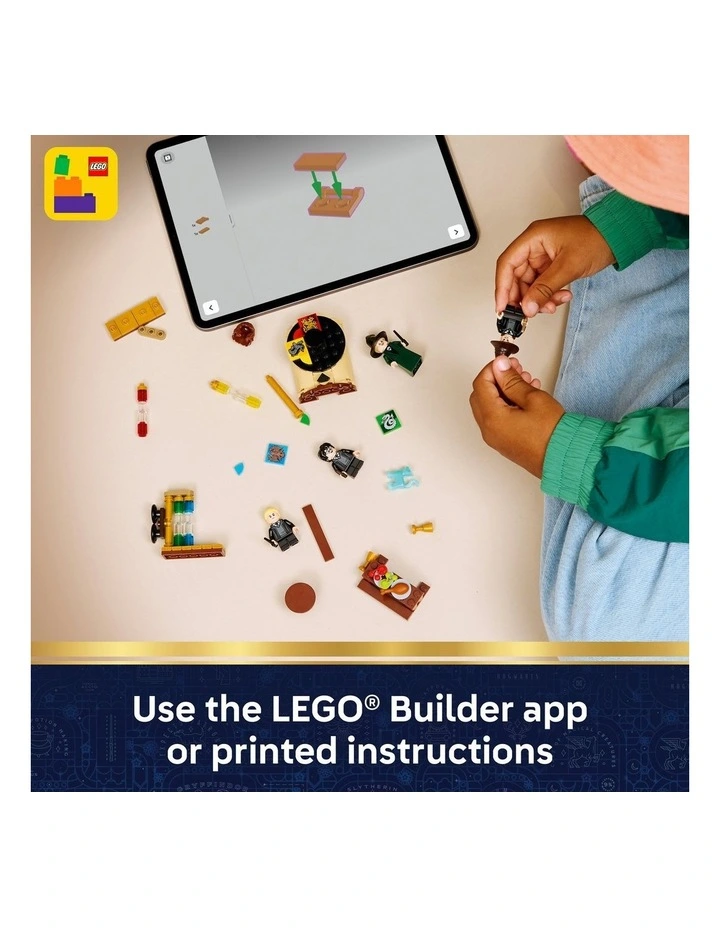 Harry Potter Hogwarts Castle Sorting Hat Ceremony 76460 image 6