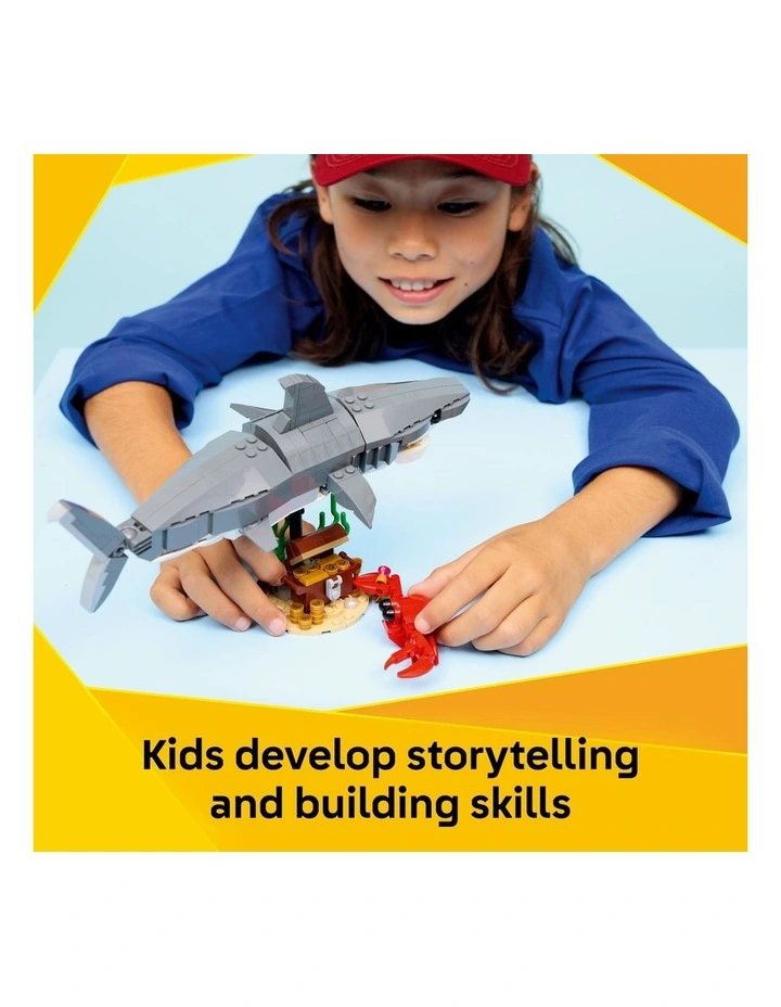 Creator Fierce Shark With A Treasure Chest 31381 image 4