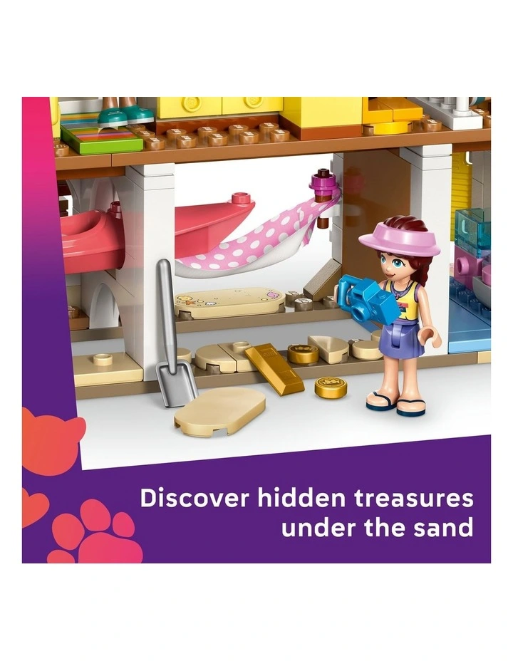 Friends Beach House With Seals 42699 image 3