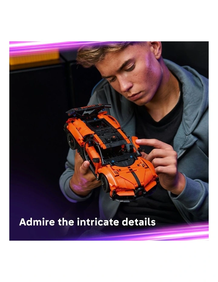 Technic Bugatti Chiron Pur Sport Hypercar 42222 image 5