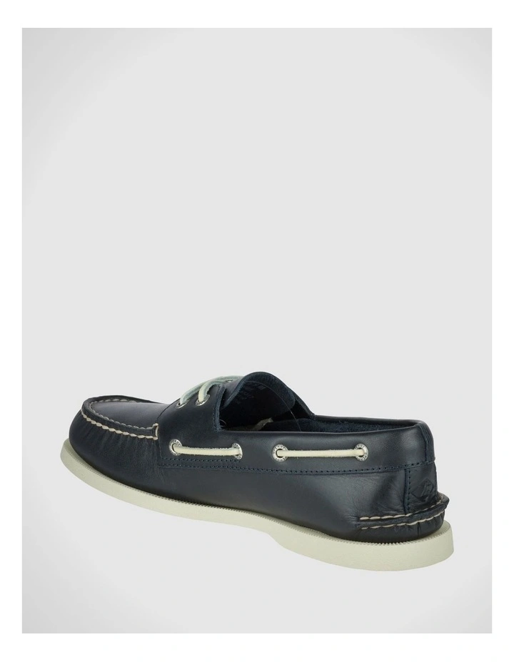 Boat Shoe in Navy image 5