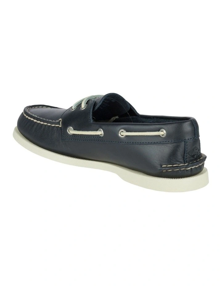 Boat Shoe in Navy image 5