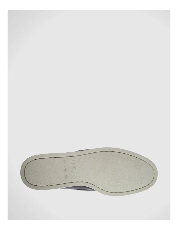 Boat Shoe in Navy image 6