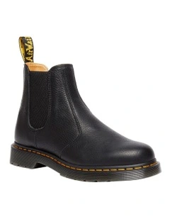 2976 Chelsea Boot in Black Ambassador