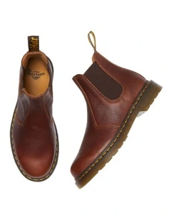 2976 Chelsea Boots in Cashew Ambassador