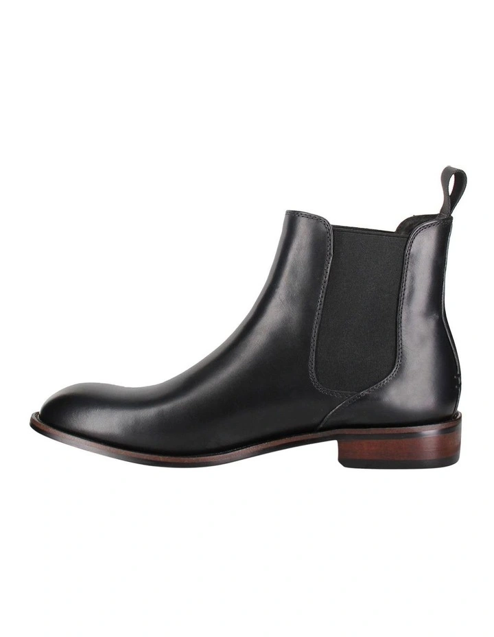 Plymouth Boot in Black image 3