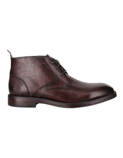Wealth Chukka Boot in Dark Brown