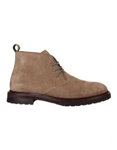 Henry Chukka Boot in Sand