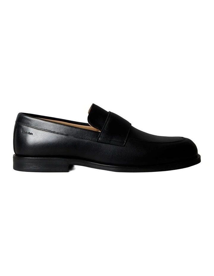 Essential Rubber Band Loafer in Triple Black image 1