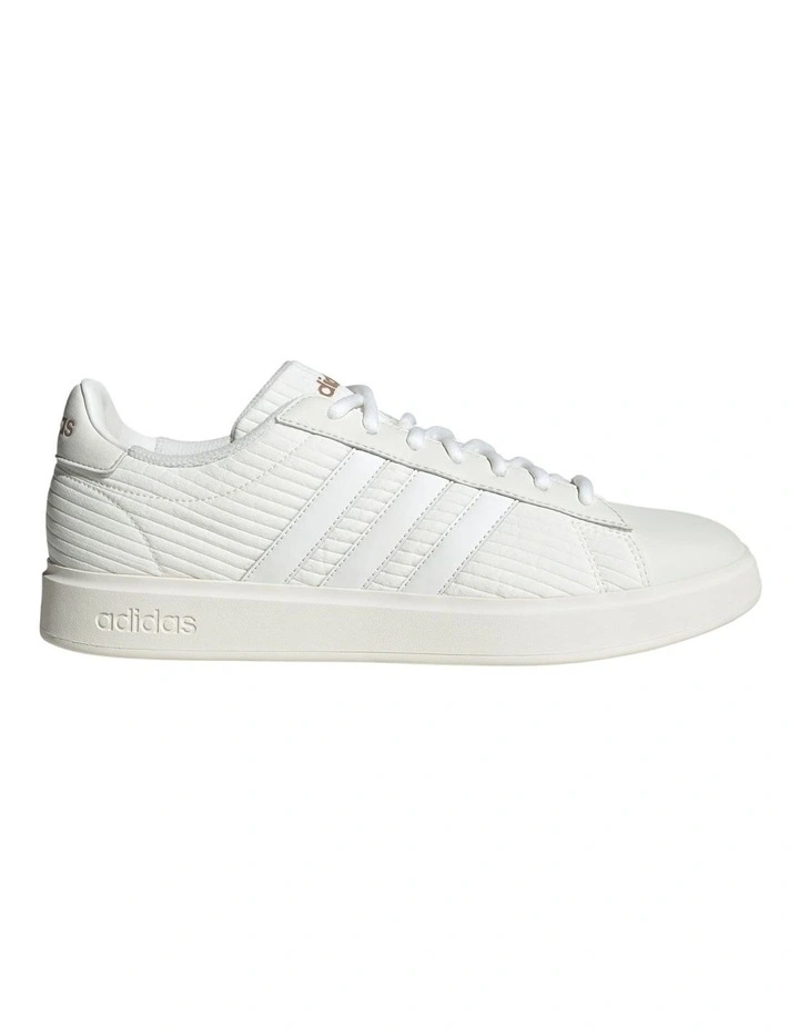 Grand Court 2.0 Shoes in White image 1