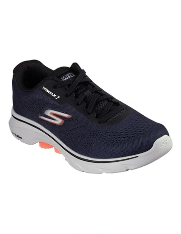 Go Walk 7 Sneaker in Navy