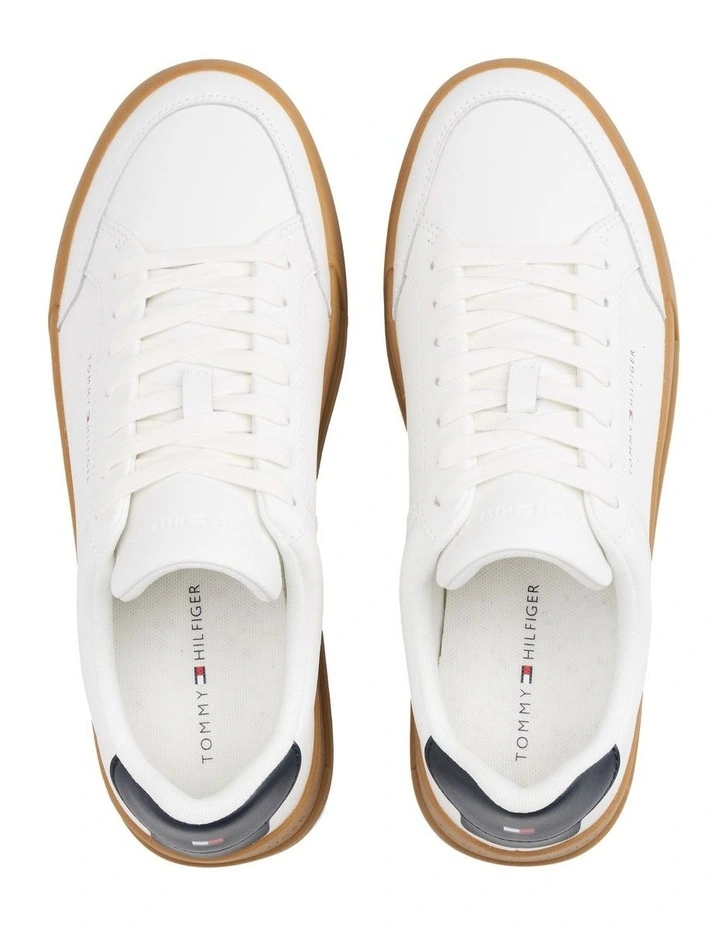 Logo Contrast Trainers Shoes in Ecru image 3