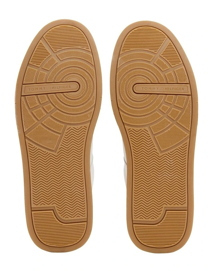 Logo Contrast Trainers Shoes in Ecru image 4