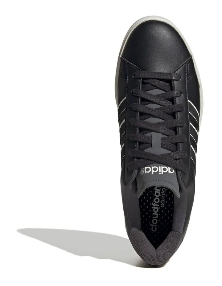 Grand Court 2.0 Shoes in Black image 2
