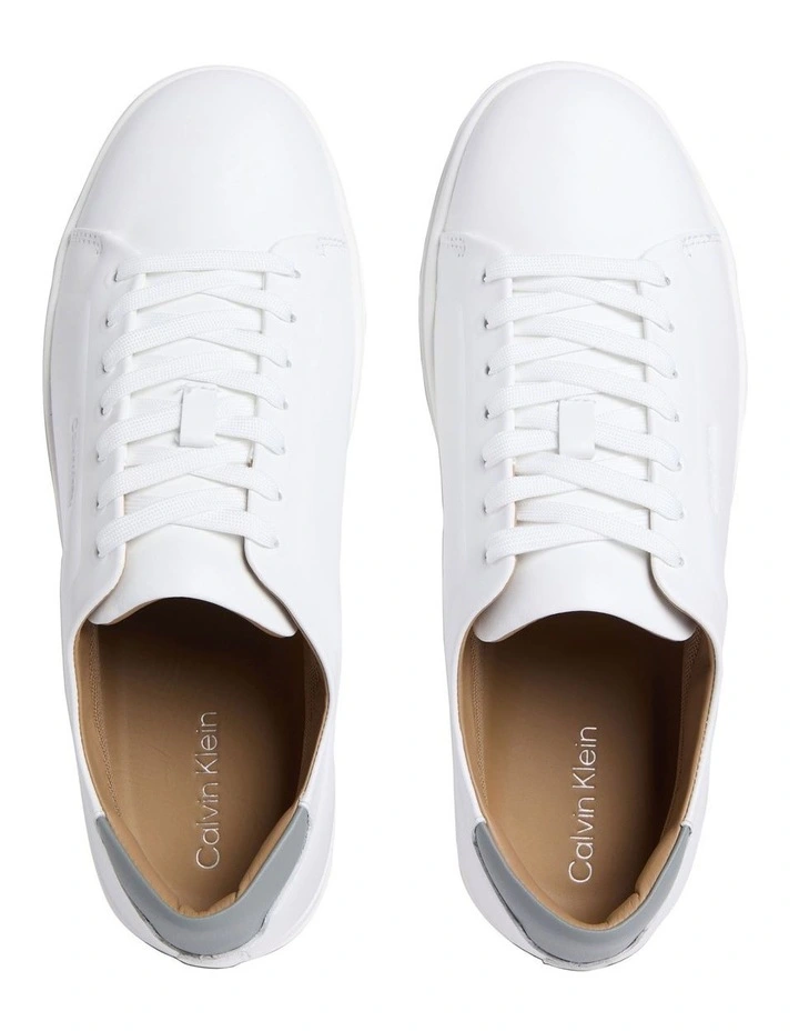 Pure Low Laceup Cupsole Hf Lth Sneaker in Bright White/Granite image 4