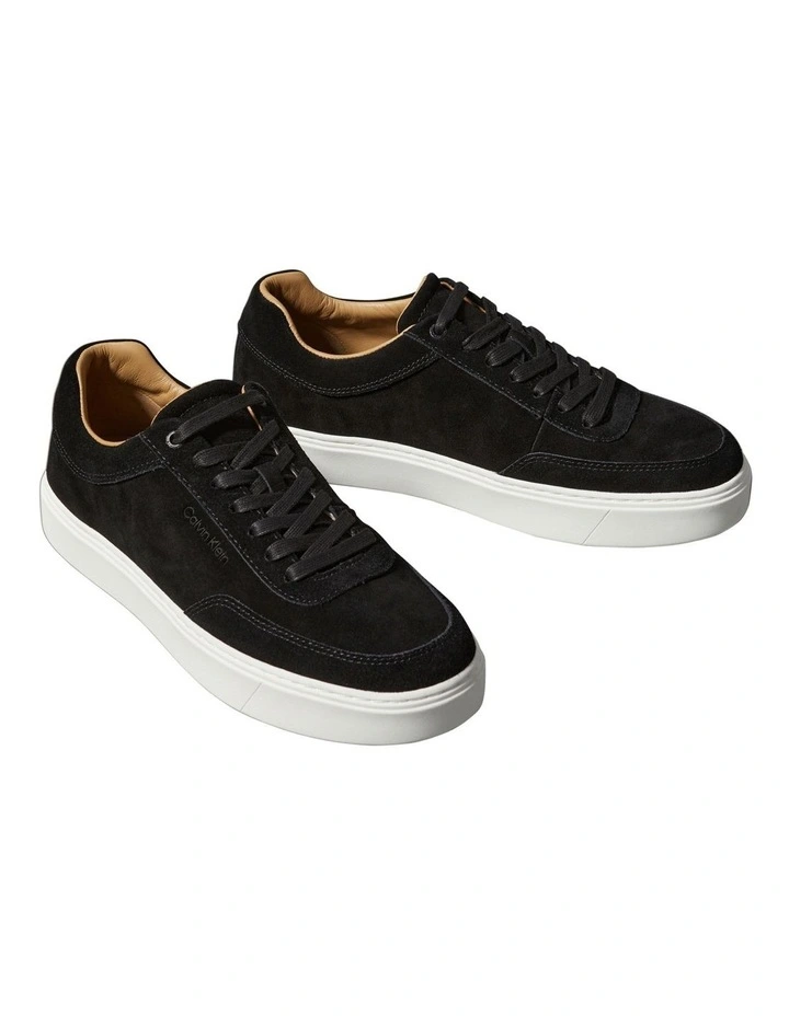 Clean Cup Low Laceup Oxf Su Sneaker in Black/Bright White image 2