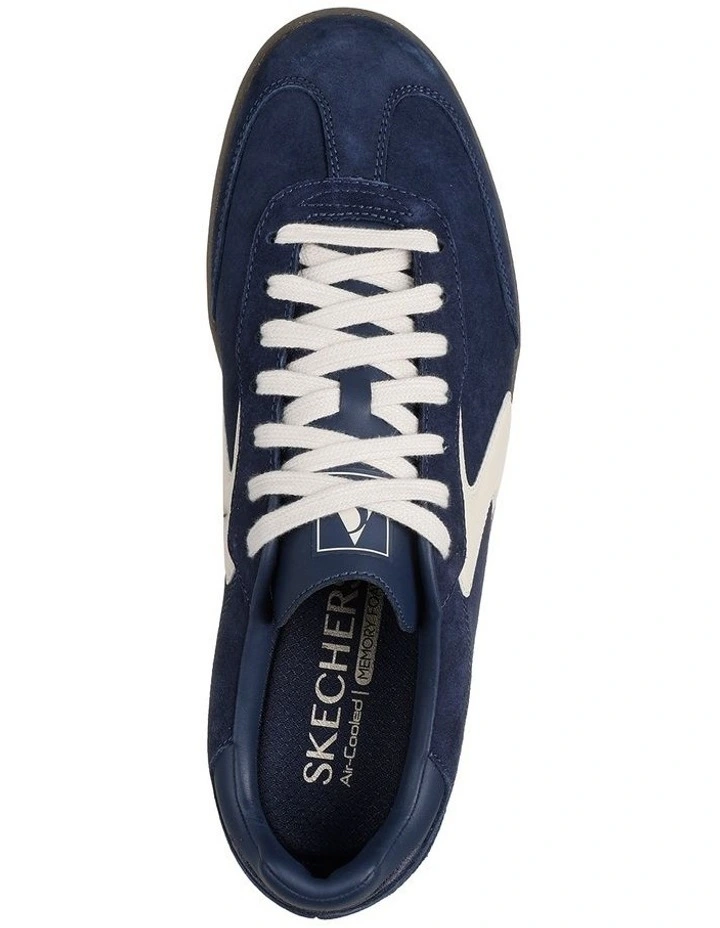 Hotshot-Azir Sneaker in Navy/White image 4