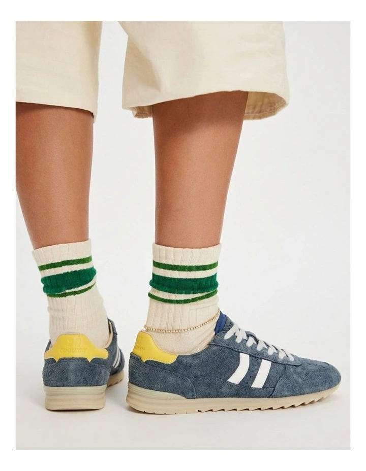Switzer Sneaker in Navy Pulse image 2