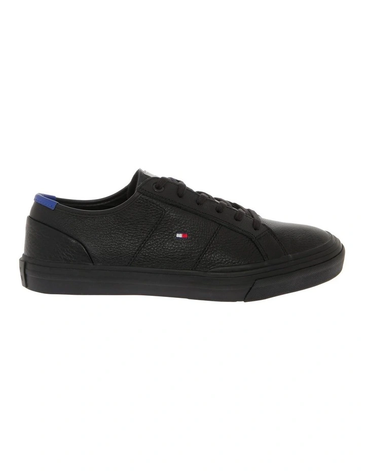 Th core signature leather trainers clearance