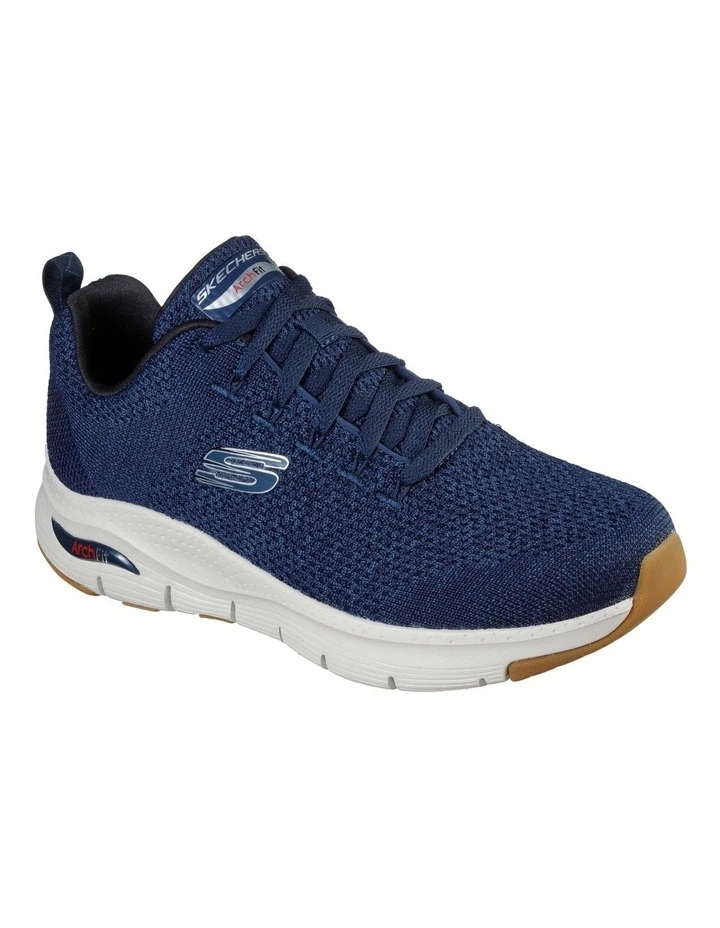 athletic skechers