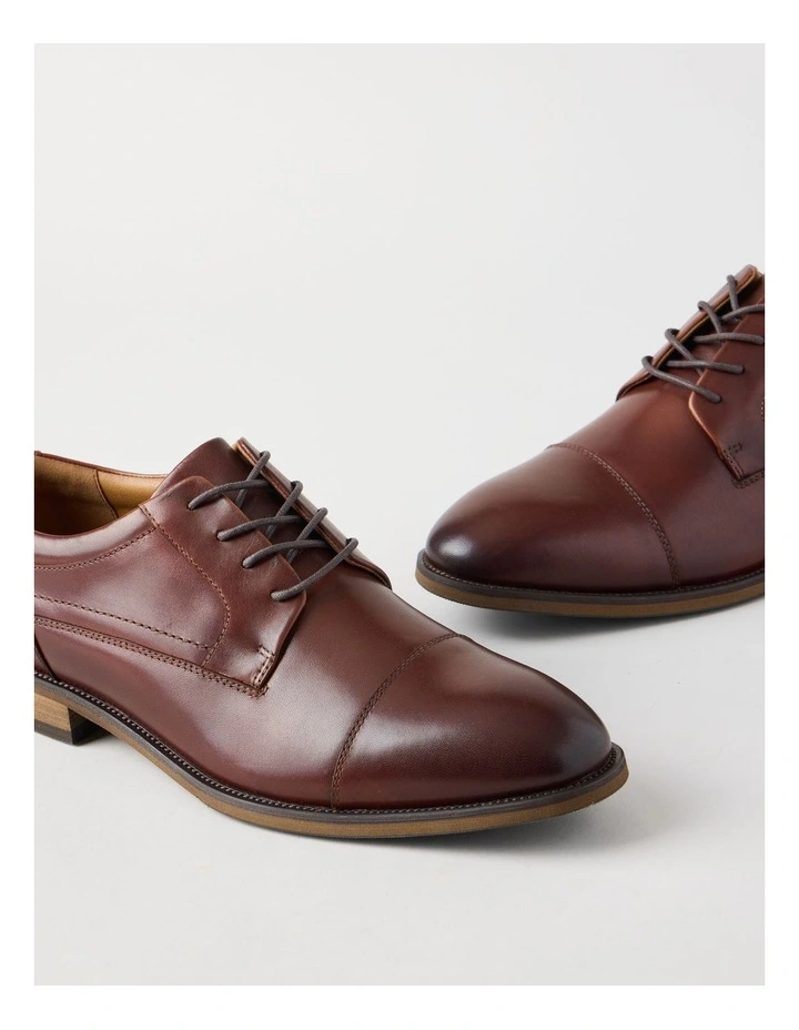 Sergio Leather Toe Cap Lace Up in Cognac image 4