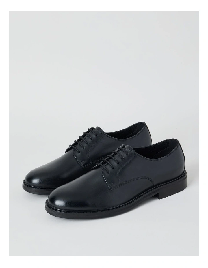 Malcolm Lace Up in Black image 2