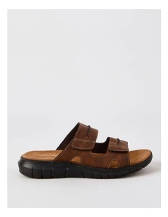 Henry Sandal in Brown