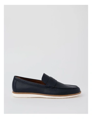 Luka Loafer in Navy