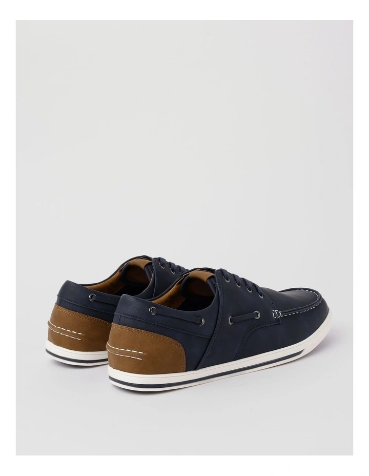 Benjamin Boat Shoe in Navy image 5