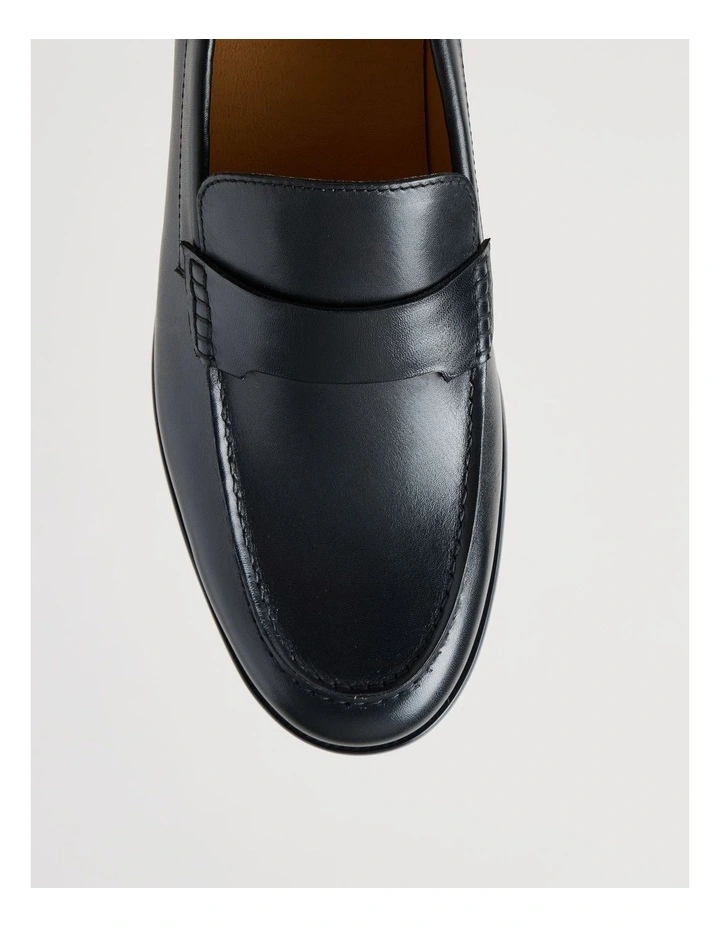 Porter Leather Loafer in Black image 7