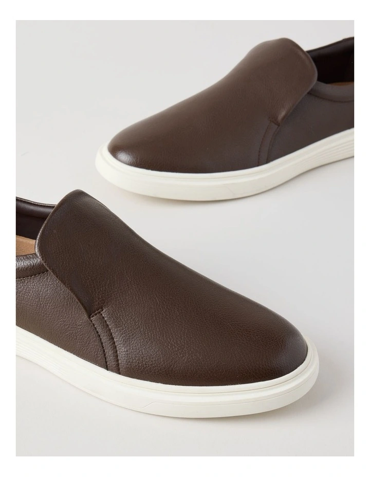 Warren Leather Loafer in Brown image 3