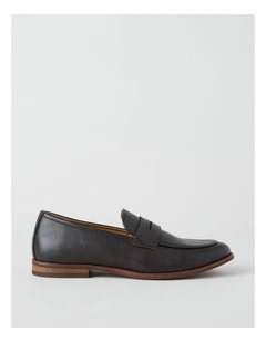 Taylor Loafer Tumbled in Brown