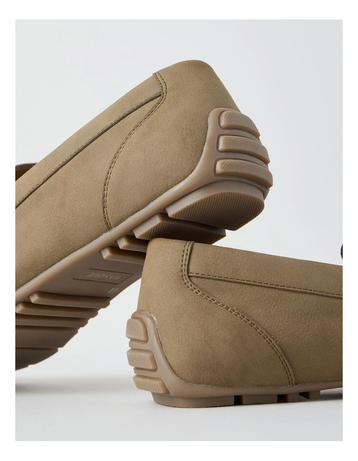 Wade Driving Shoe in Taupe Nubuck image 3
