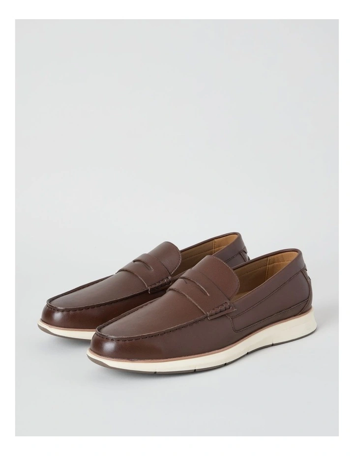 Houston Loafer in Brown image 2