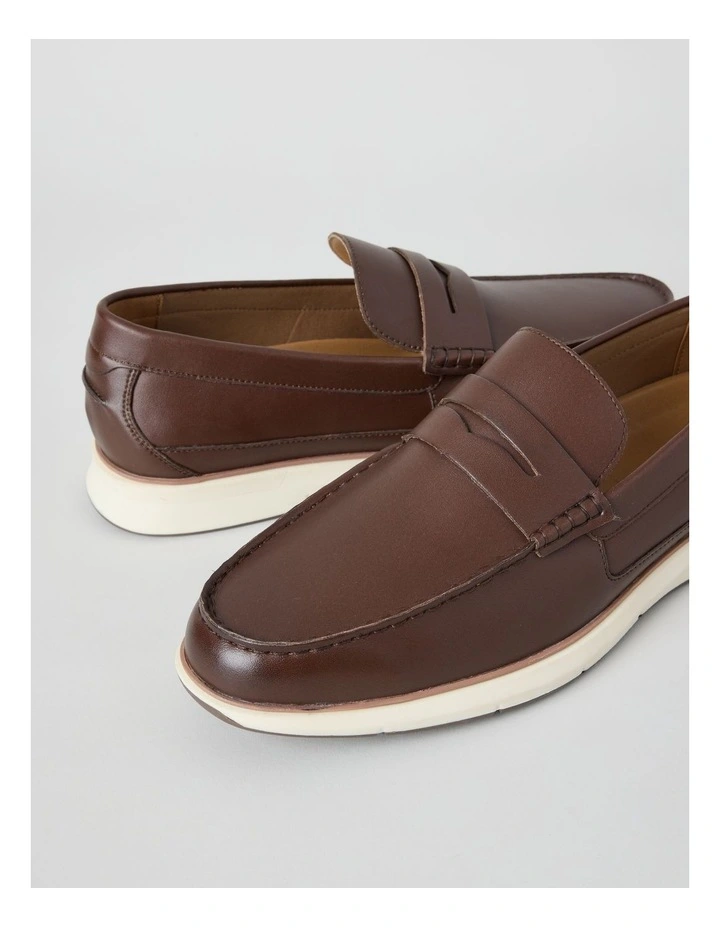 Houston Loafer in Brown image 4