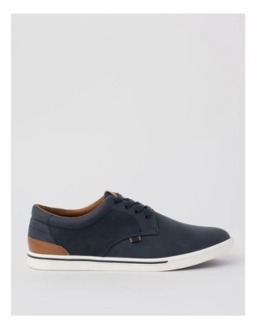 Samuel Sneaker in Navy